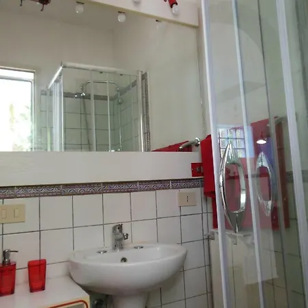 Darimapa House Монделло